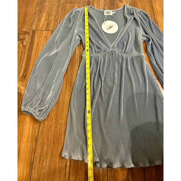 NEW Princess Polly Fit & Flow Dress size 6 - Picture 3 of 6